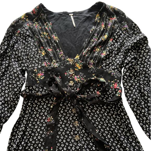 Free People Wonderland Floral Print Puff Sleeve Mini Dress Black Size Medium - Picture 4 of 10